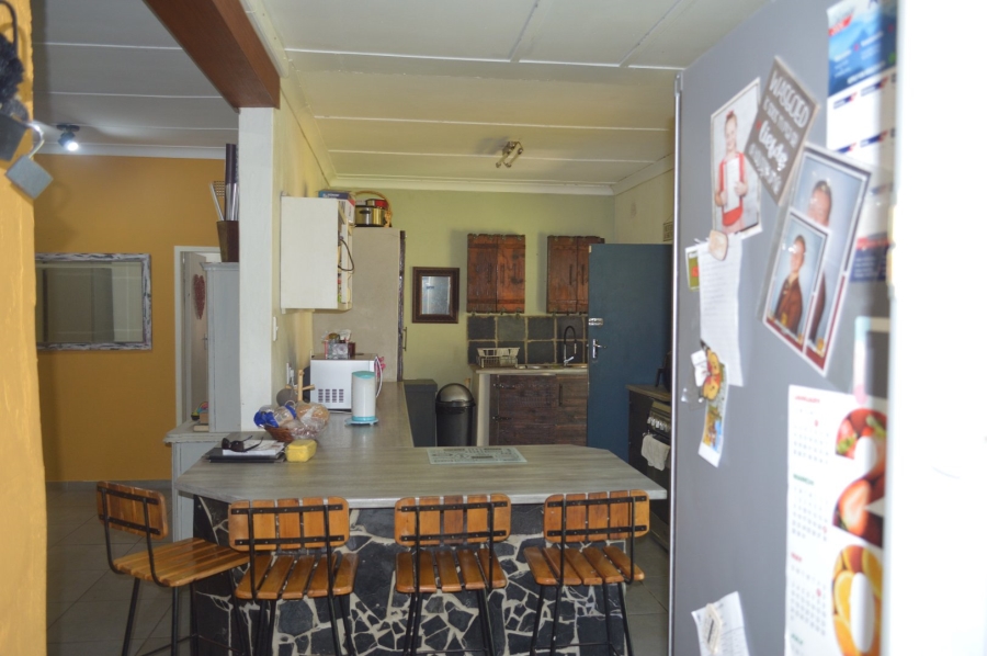 4 Bedroom Property for Sale in Flamwood North West